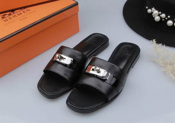 HERMES Slippers Women--055